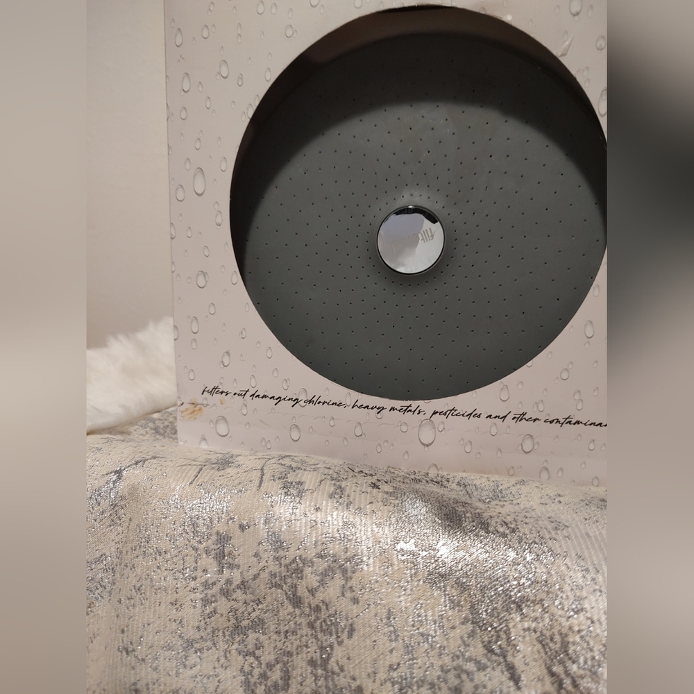 Filtered The Happy Hair Happy Skin Shower Head, as seen on TikTok & Insta, NIB
